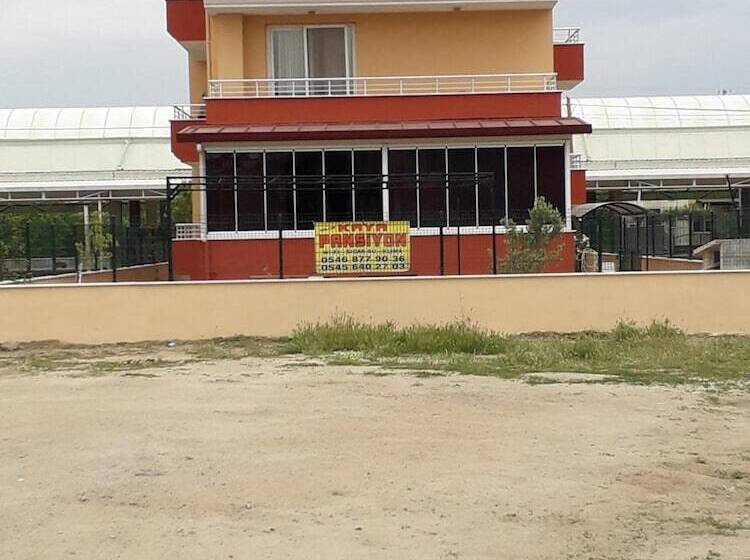 호스텔 Yalcinkaya Pansiyon