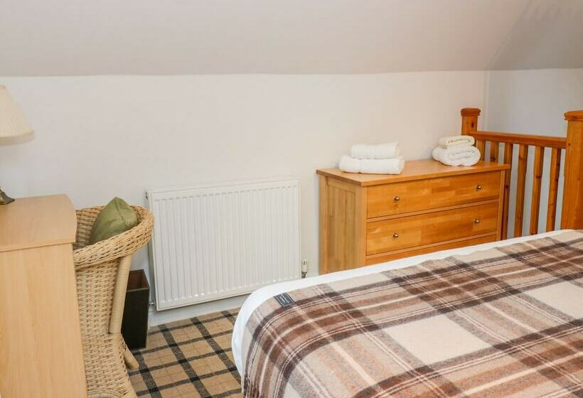 Allerton House Stables