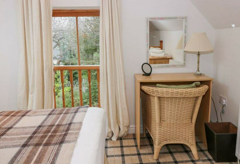 Allerton House Stables