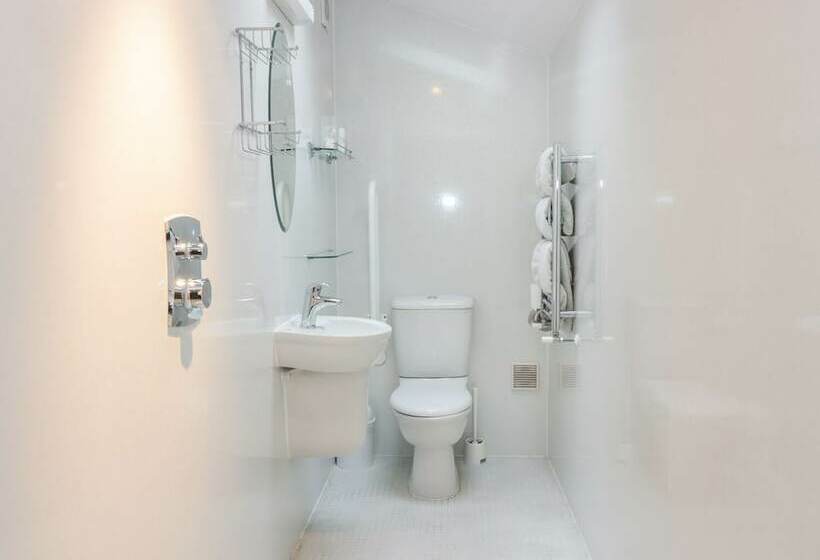 Allerton House Stables