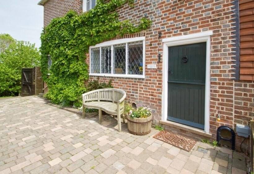 민박 Boreham House Luxury Bnb