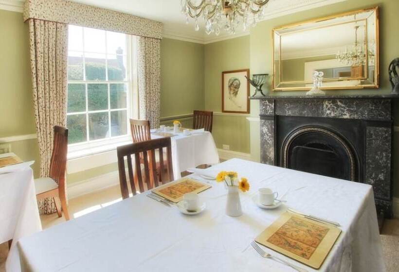 민박 Boreham House Luxury Bnb