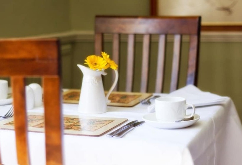 민박 Boreham House Luxury Bnb