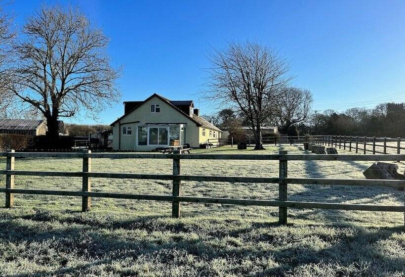 Court House Farmhouse