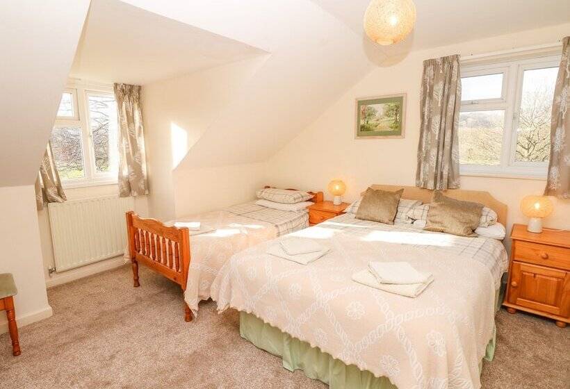 Court House Farmhouse