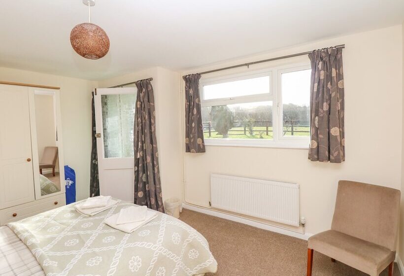 Court House Farmhouse