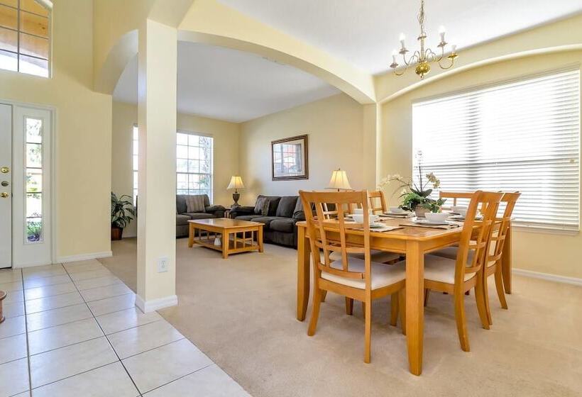 Davenport 6bd/5.5ba Pet Friendly Poolhome #6av206