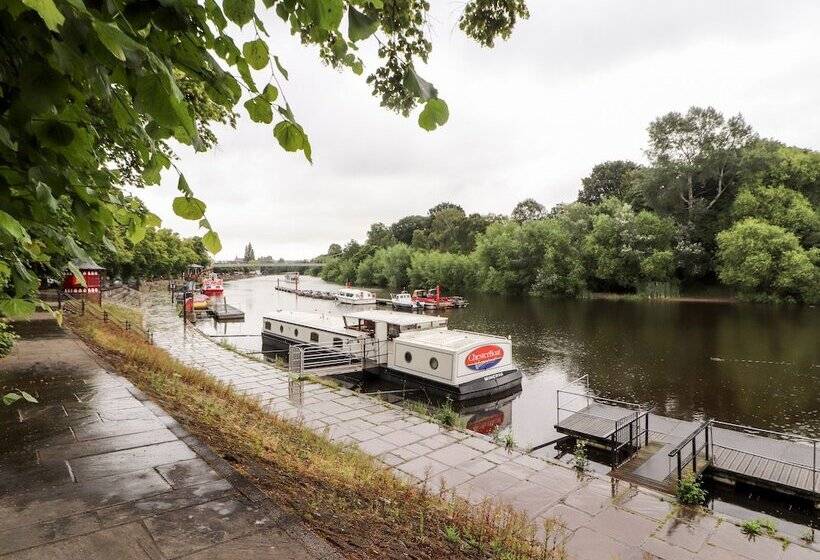 Dee Heights Penthouse