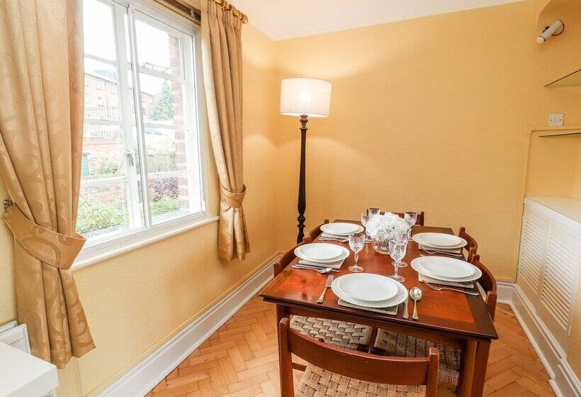 Dee Heights Penthouse