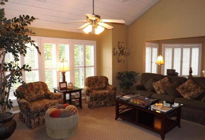 Fairfield Plantation Resort