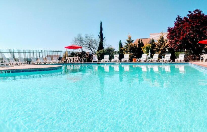 Fairfield Plantation Resort