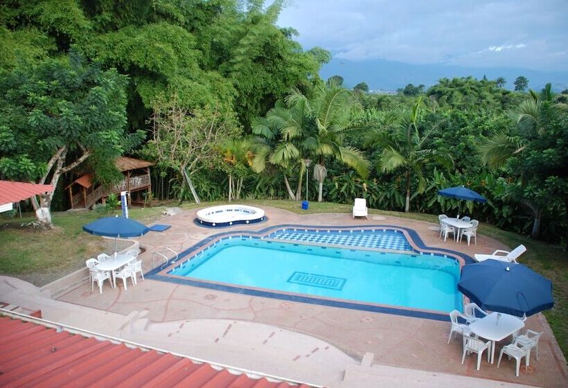 Finca Hotel Andaquies