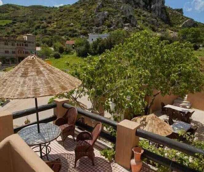 Gite Café Rueda   Hostel