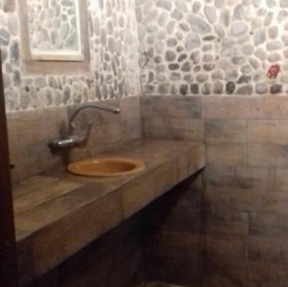 Gite Café Rueda   Hostel