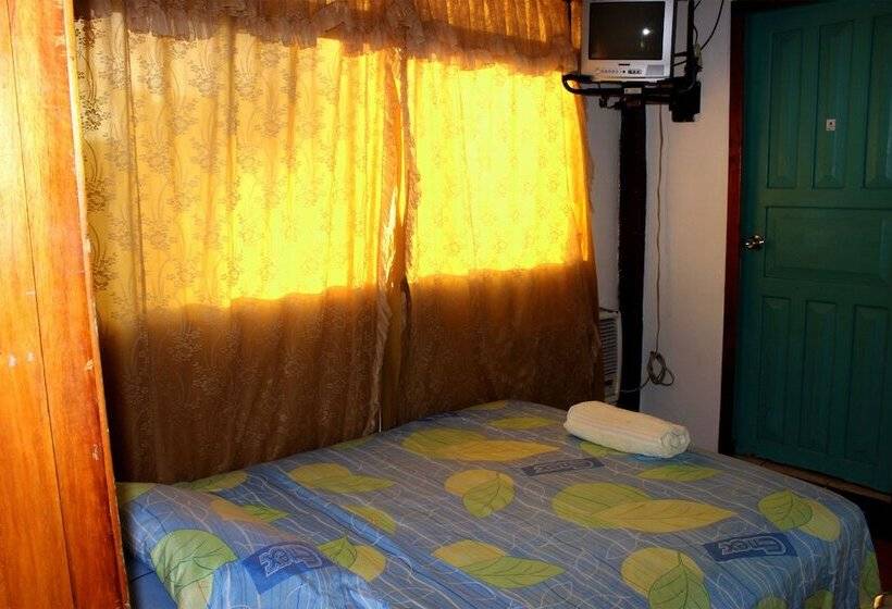 فندق فئة نجمة واحدة Puerto Ayora Island