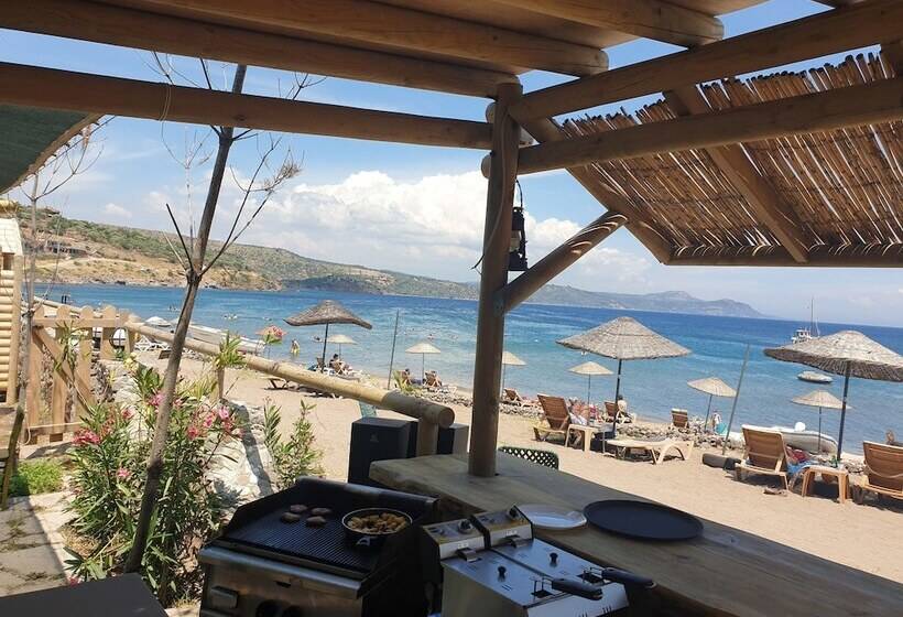 فندق Assos Batik Iskele Beach