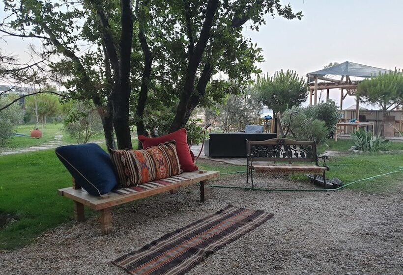 فندق Assos Batik Iskele Beach