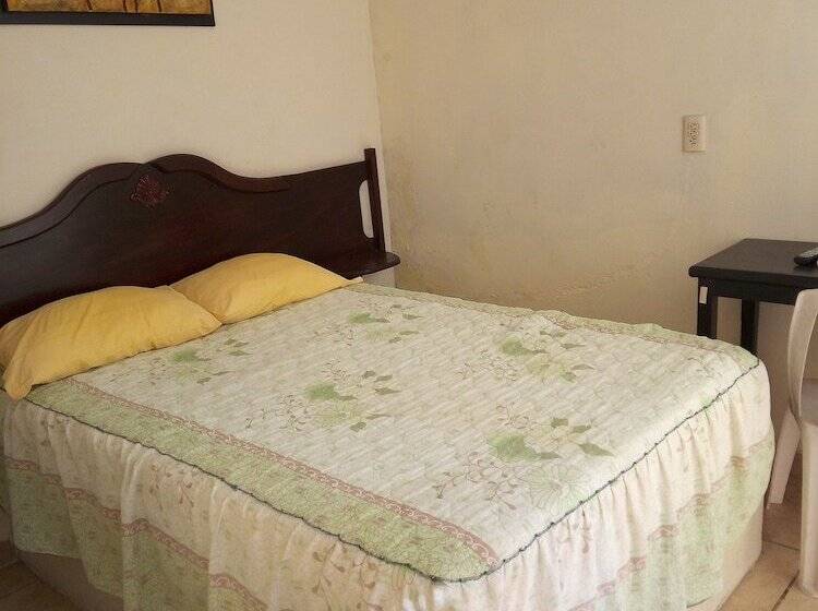 فندق Avenida D Martin