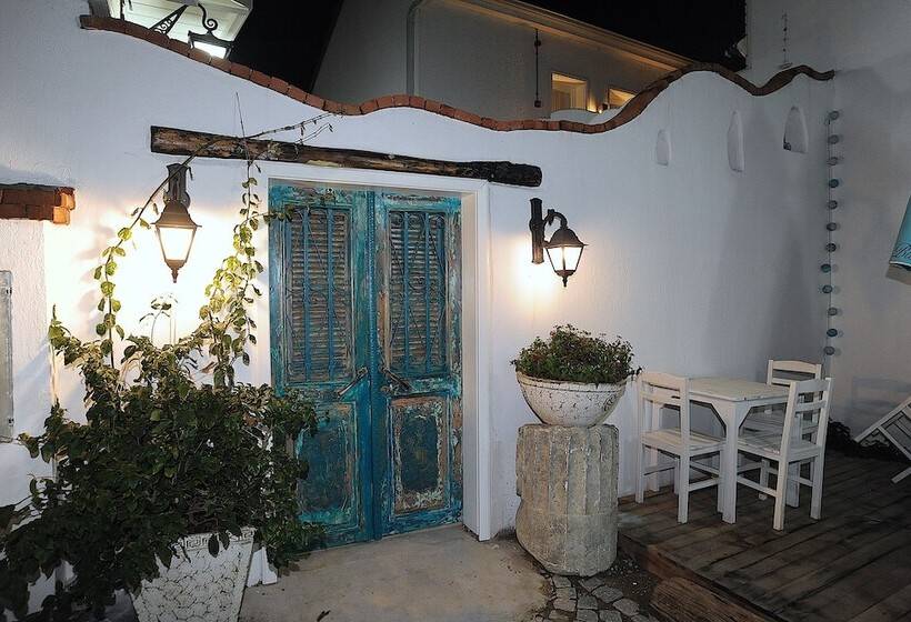 Отель Boheme Bleue