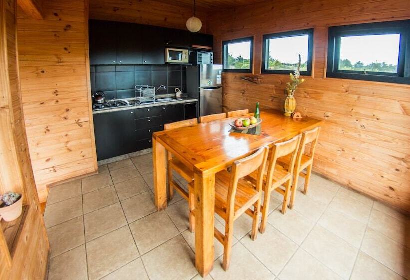 ホテル Cabañas Loica