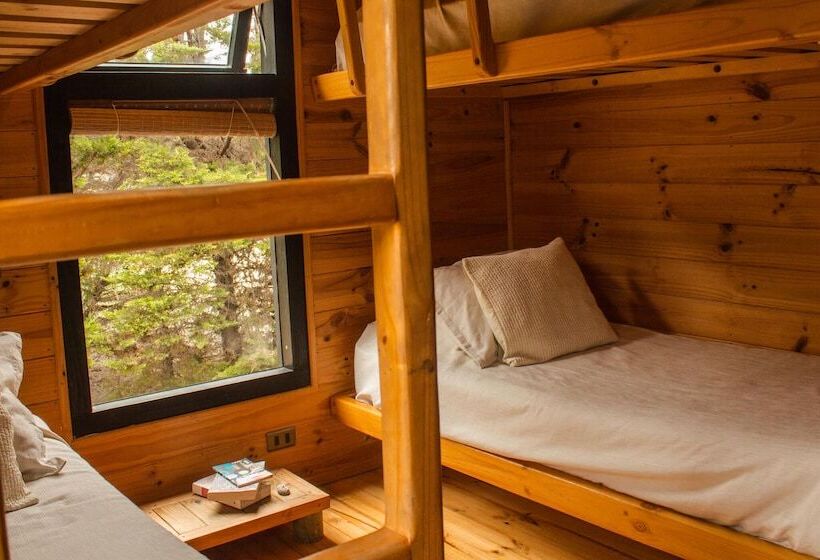 ホテル Cabañas Loica