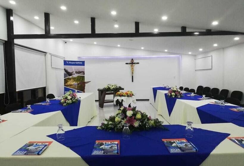 酒店 Care International