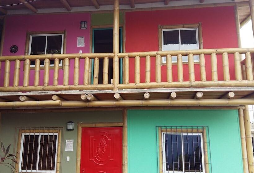 هتل Carlito's Way