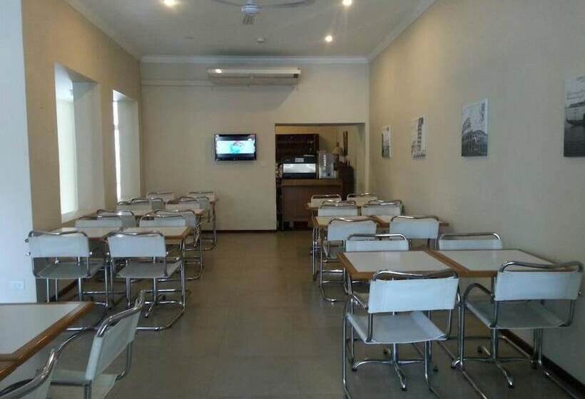 호텔 Constituyentes