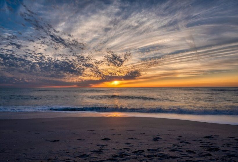 فندق Escape Resort & Marina