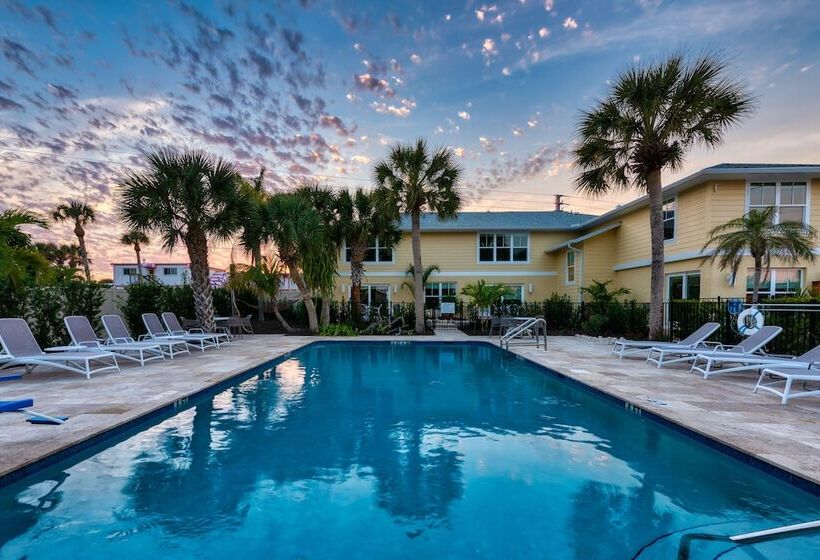 فندق Escape Resort & Marina