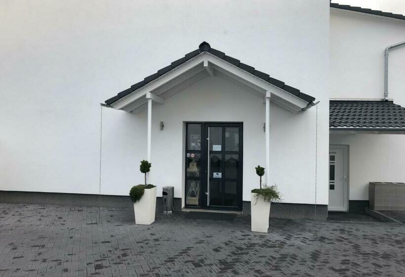 فندق Gambrinus Dutenhofen