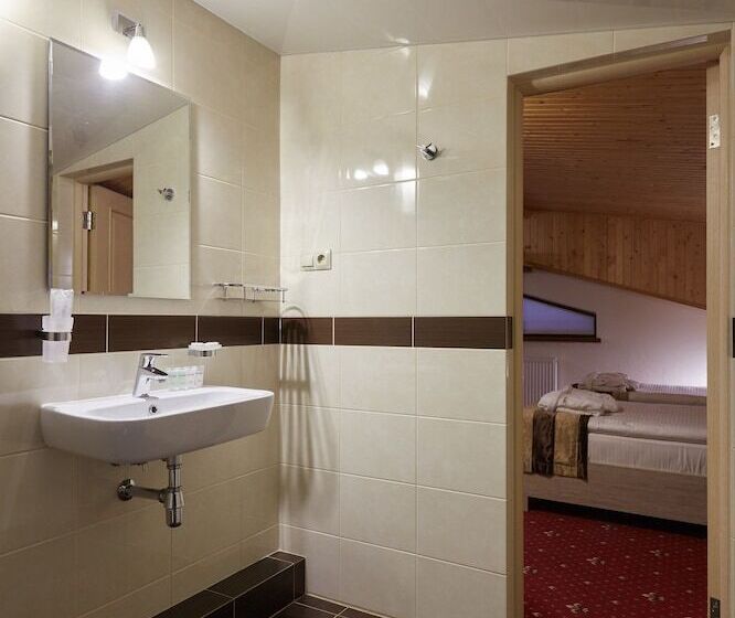 فندق Graal Resort