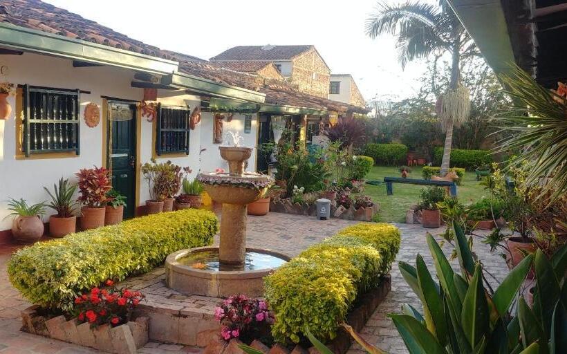 Отель Hospederia Colonial De La Villa