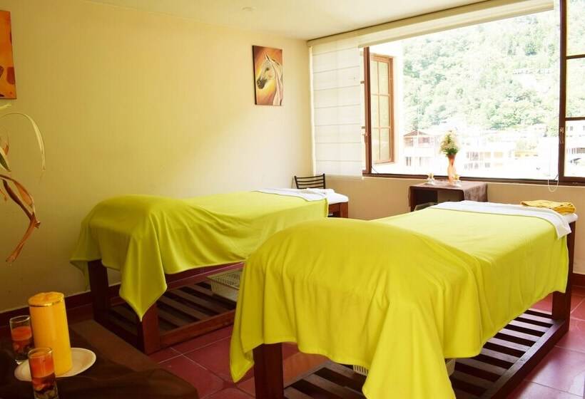 酒店 Hostal Plaza By Elvita