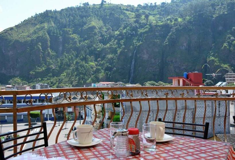 هتل Hostal Plaza By Elvita