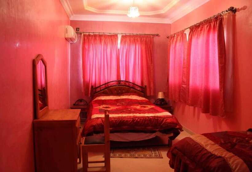 בית מלון כפרי Hôtel Amsterdam