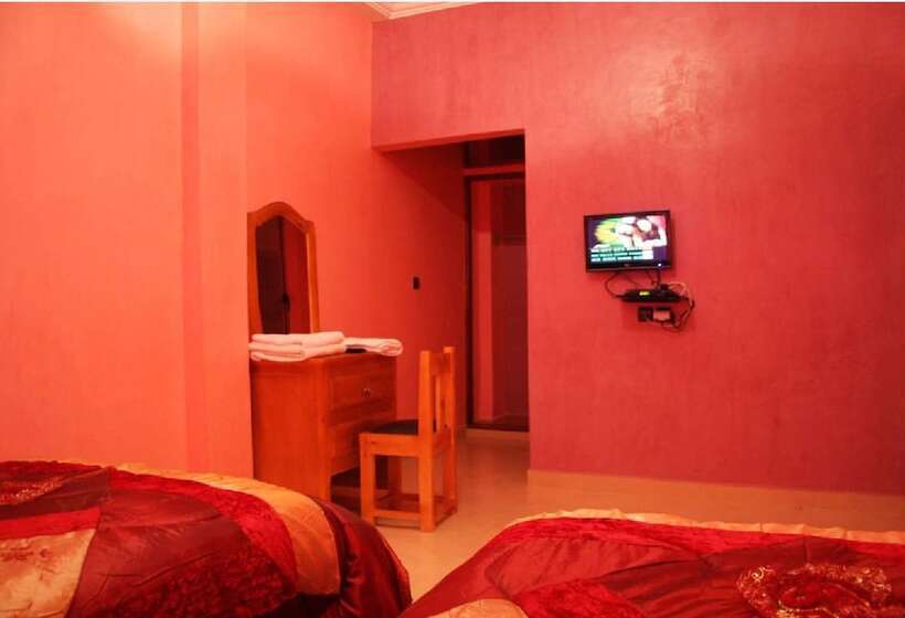 בית מלון כפרי Hôtel Amsterdam