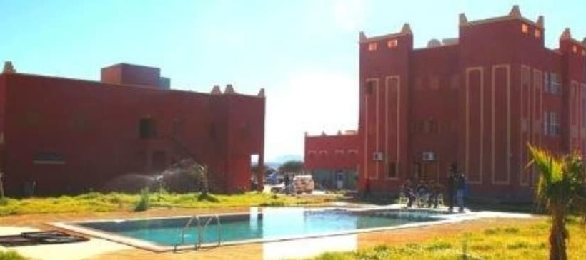 Отель Hôtel El Fayja