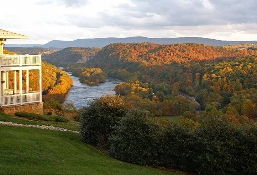 Отель Inn At Riverbend