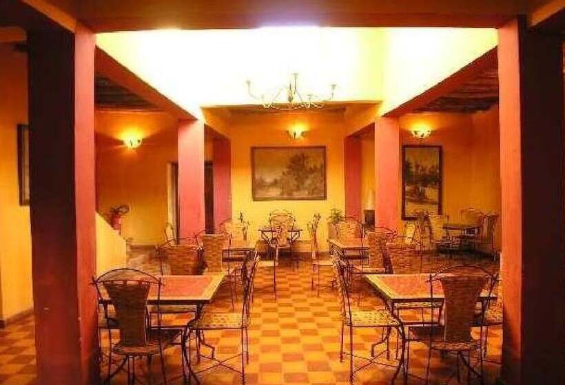 Отель Kasbah Ait Ben Moro