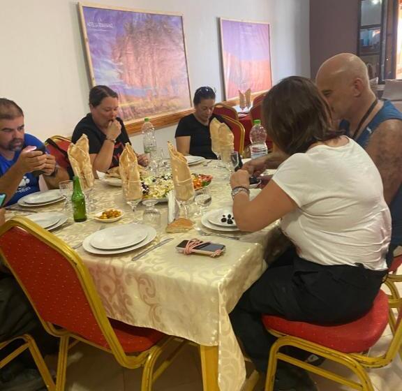 هتل La Renaissance Tata