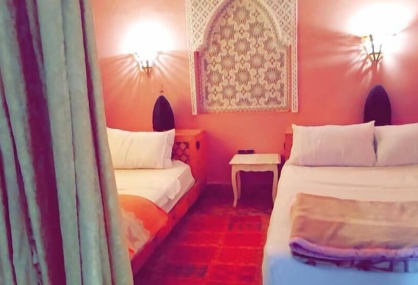 هتل La Renaissance Tata