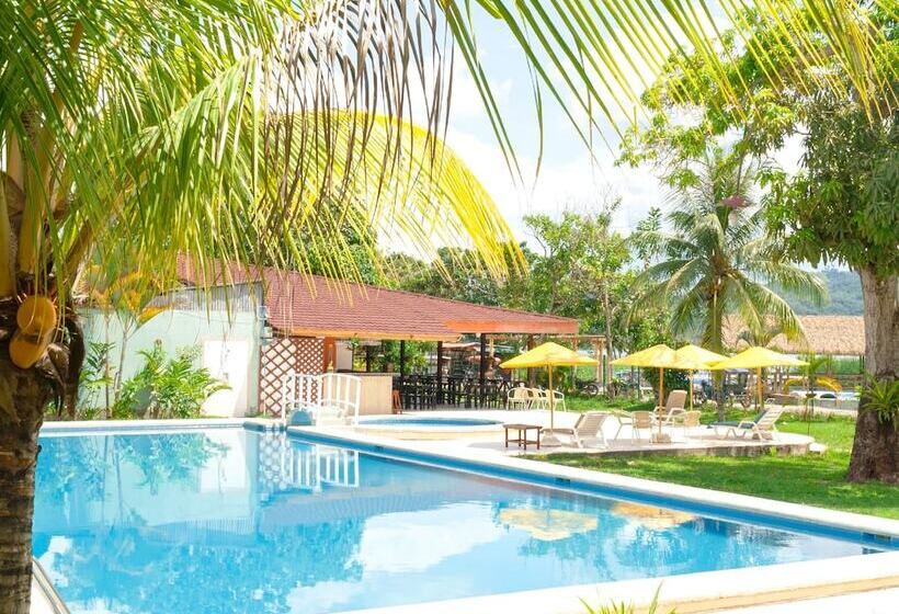 Laguna Azul Hotel & Suites