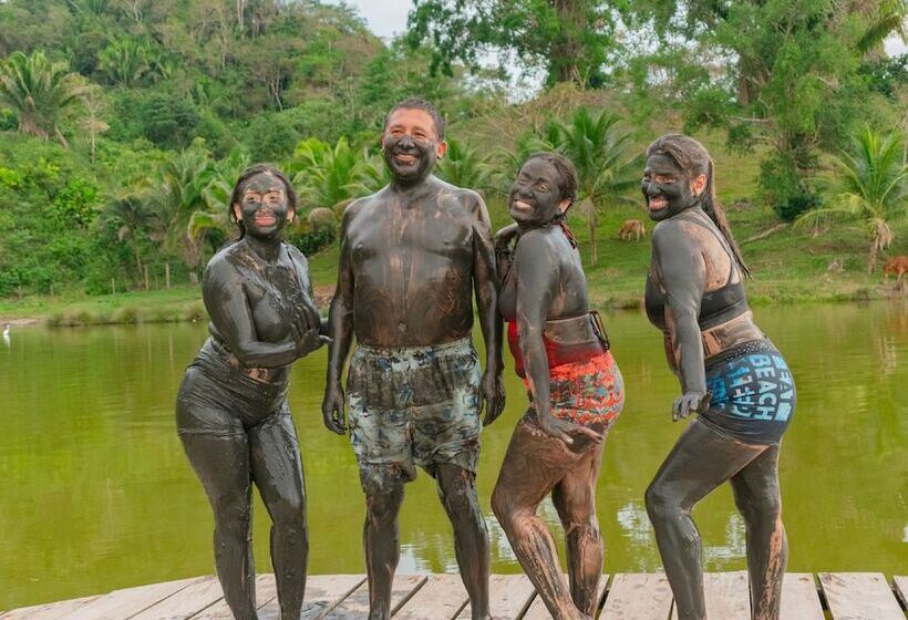 Laguna Azul Hotel & Suites