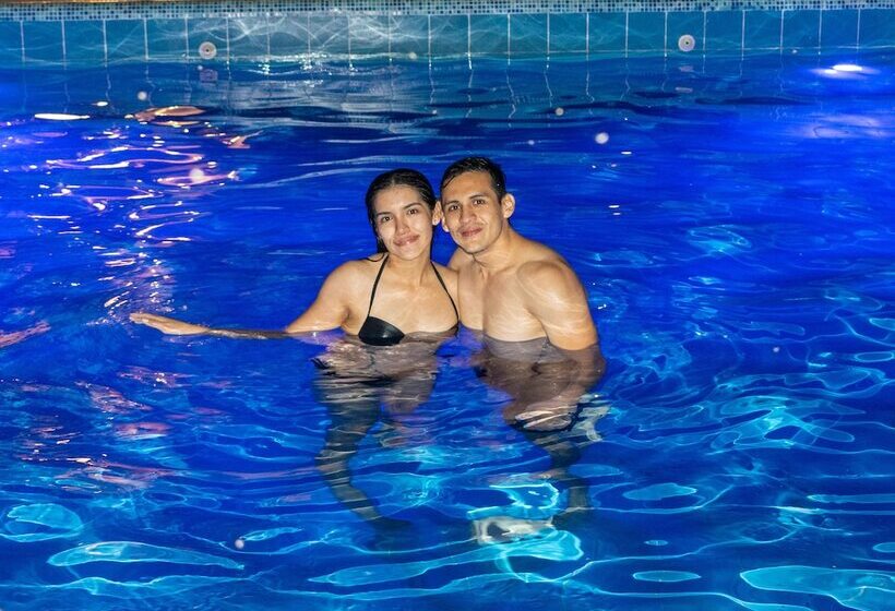 Laguna Azul Hotel & Suites