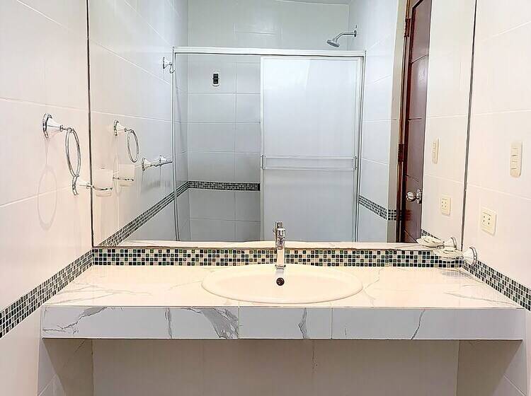 Laguna Azul Hotel & Suites