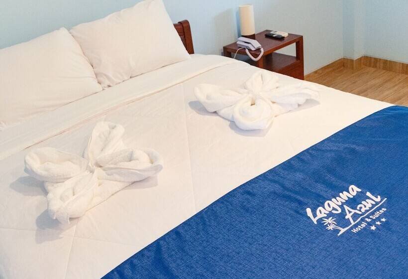 Laguna Azul Hotel & Suites