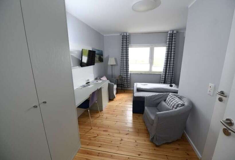 Отель Landhaus Dircks