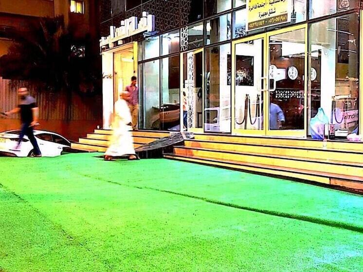 בית מלון כפרי Nour Manazil Alkeram