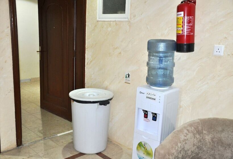 בית מלון כפרי Nour Manazil Alkeram